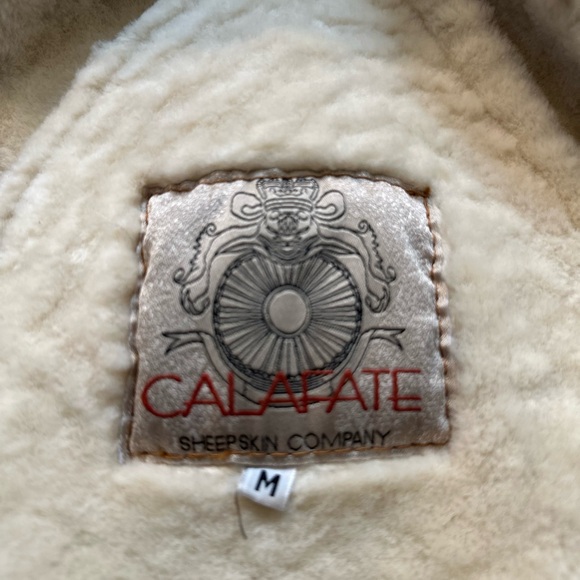 COPY - VINTAGE CALAFATE SHEEPSKIN SHERPA COAT! - Picture 4 of 8